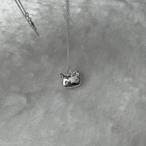 Hello Kitty necklace in silver - Picture 4 of 9